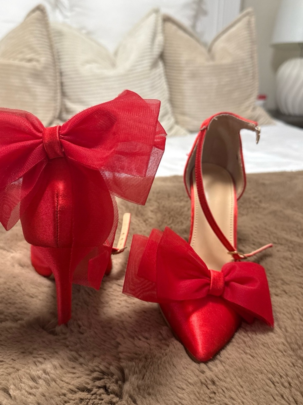 Gianni Bini Red Pointed-Toe Stiletto Heels with Organza Bows